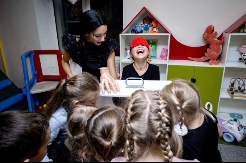 Шоу «Пощупай»